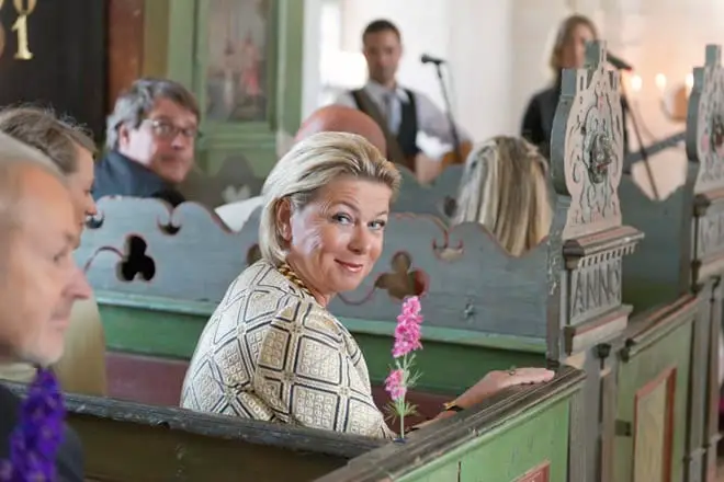 14 ljunghusen annalauridsen Getting Married in Denmark