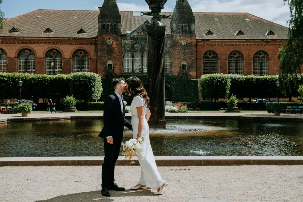 e49273ac3f01a93f378fd2c18fbd7e3c1b7a496e Getting Married in Denmark
